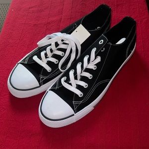 Men’s Black AirWalk Sneakers